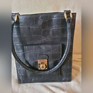 Dooney & Bourke handbag